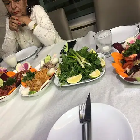 Oz Adana Patlican Kebap'nin yemek ve ambiyans fotoğrafları 9