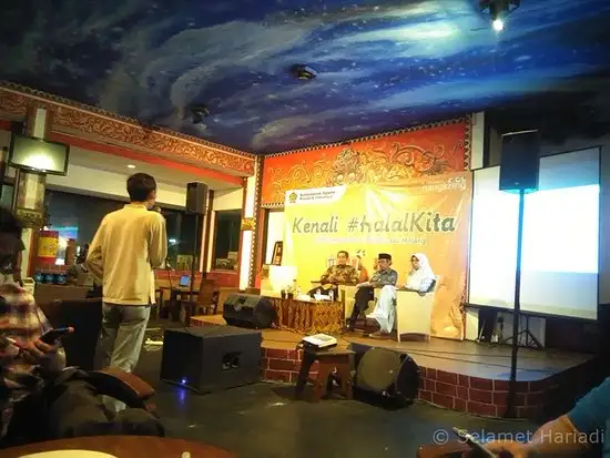 Gambar Makanan Ria Djenaka Cafe 16