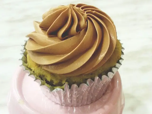 Larcy's Cupcakery Cafe Food Photo 13