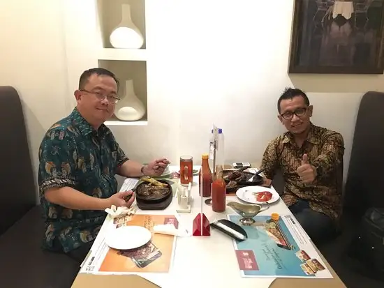 Gambar Makanan Boncafe Raya Kupang Indah 6