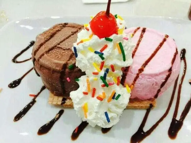 Ice Cream House Food Photo 5