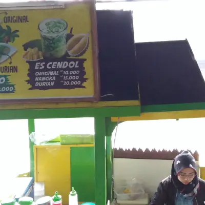 Pisang Ijo Es Cendol - Floating Market