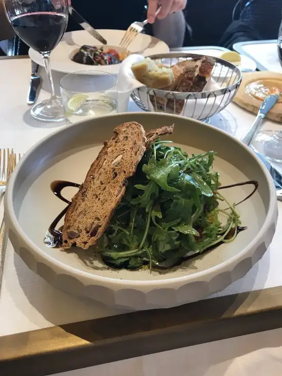 St. Regis Brasserie'nin yemek ve ambiyans fotoğrafları 39