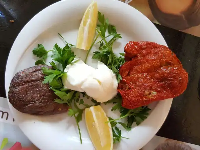 Yörem Gaziantep Mutfağı'nin yemek ve ambiyans fotoğrafları 76