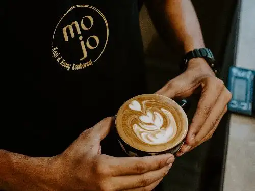 MoJo Kopi & Ruang Kolaborasi