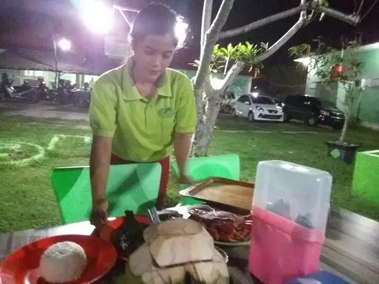 Gambar Makanan Ikan Bakar Jingkrak, Bengkulu 4