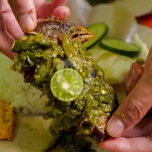 Gambar Makanan Ayam Penyet Cabe Ijo Mas Suryo, Sukabumi 13