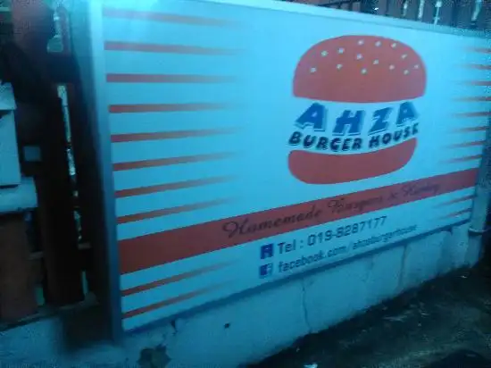 AHZA Burger House Food Photo 3