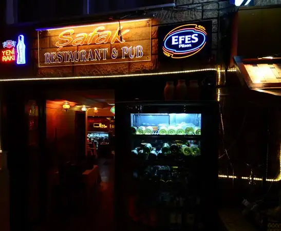 Sunrise Restaurant & Pub'nin yemek ve ambiyans fotoğrafları 6