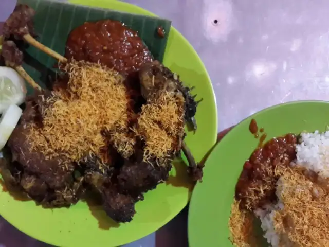 Gambar Makanan Bebek Goreng Tugu Pahlawan 10