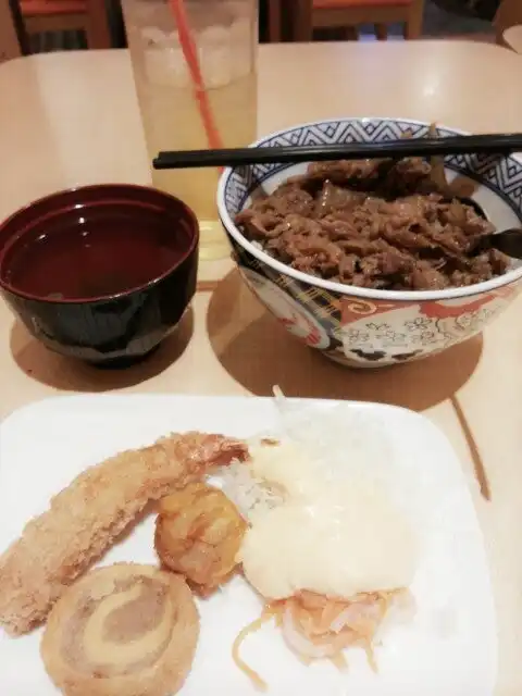 Gambar Makanan Yoshinoya (吉野家) 12