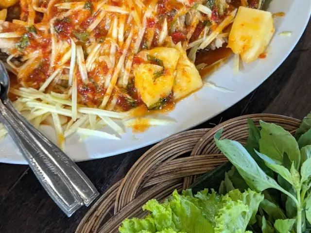 Gambar Makanan Saung Kuring Sundanese Restaurant 64