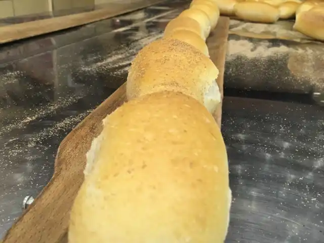 Şahika Ekmek Fırını'nin yemek ve ambiyans fotoğrafları 1