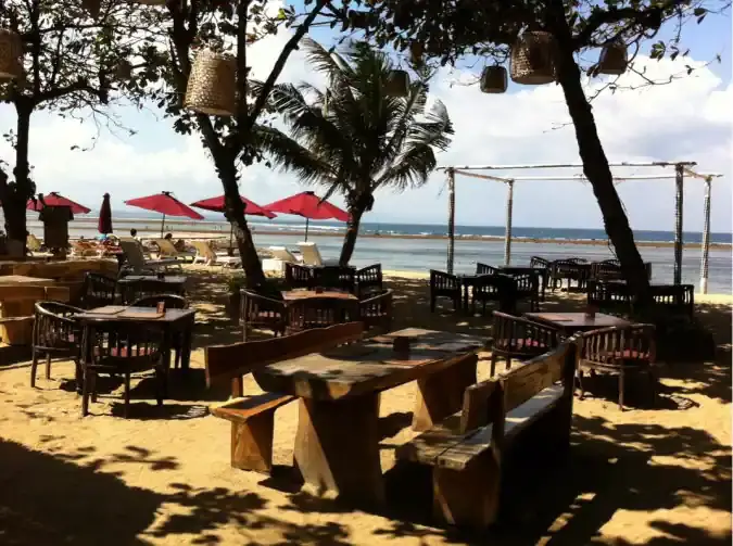 Matahari Restaurant - Inna Sindhu Beach Hotel