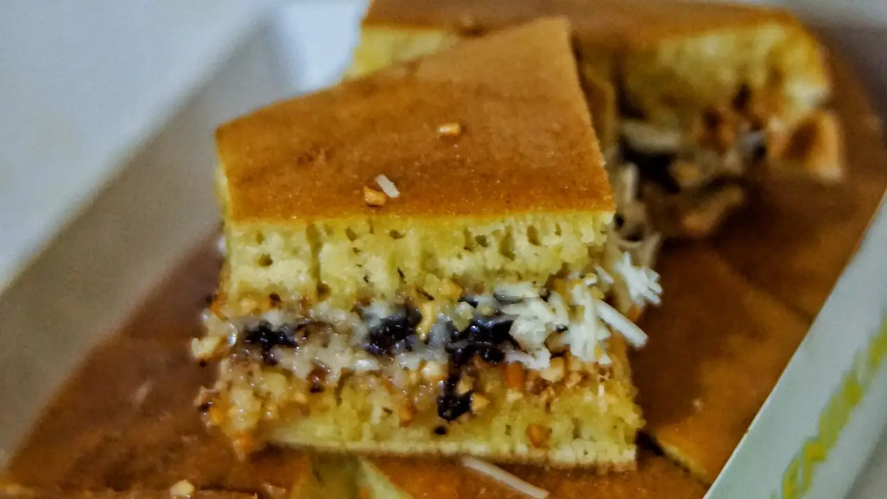 Martabak Manis & Asin Royal Jaya