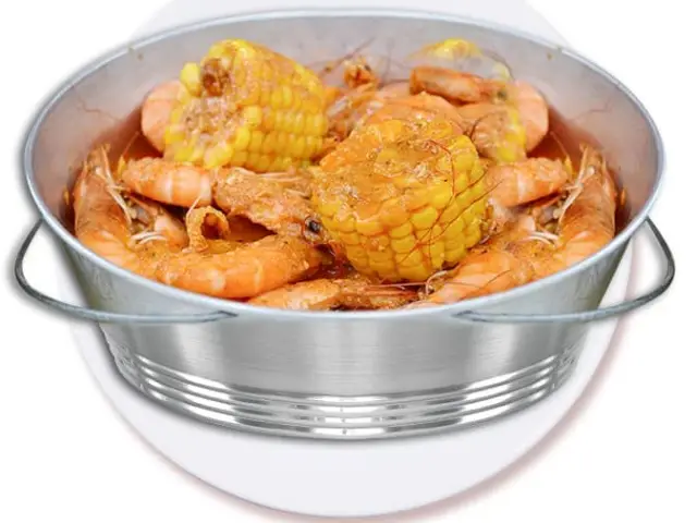 Bucket Shrimps Food Photo 4