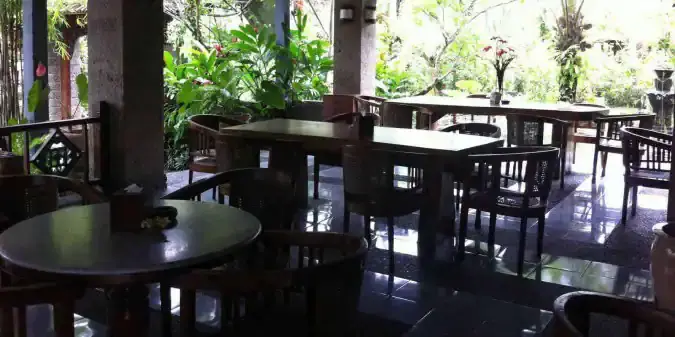 The Warung Restaurant - Ubud Inn & Spa