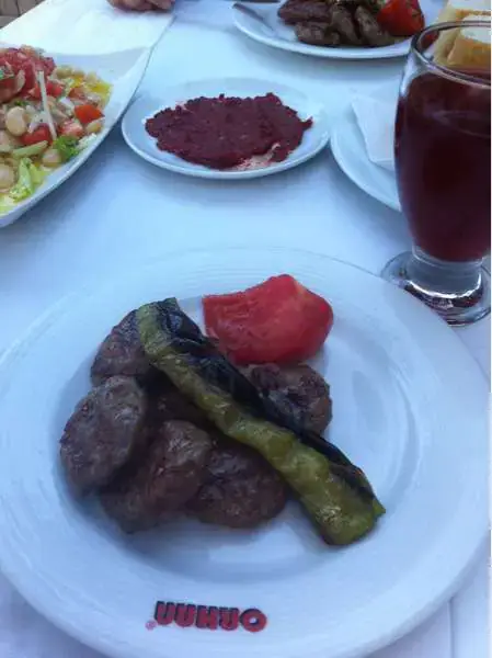 Orhan Köfte'nin yemek ve ambiyans fotoğrafları 9