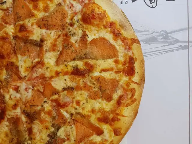Sünger Pizza Restaurant'nin yemek ve ambiyans fotoğrafları 19