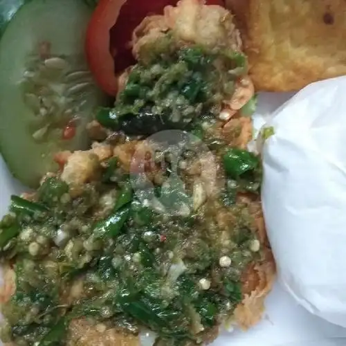 Gambar Makanan Ayam Geprek dan Kebab Burger Madyotaman, Banjarsari 19