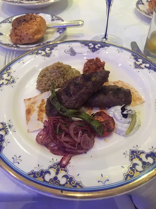Tuğra Restaurant'nin yemek ve ambiyans fotoğrafları 79