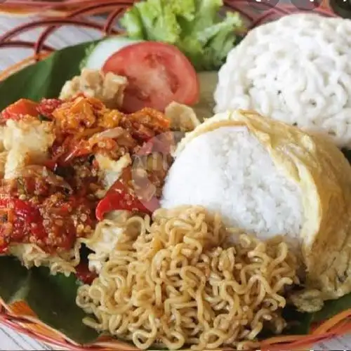 Gambar Makanan Ayam Geprek Redbroo 7