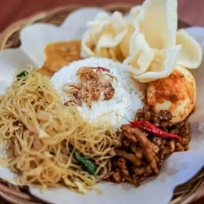 Gambar Makanan Nasi Uduk Suharni  2