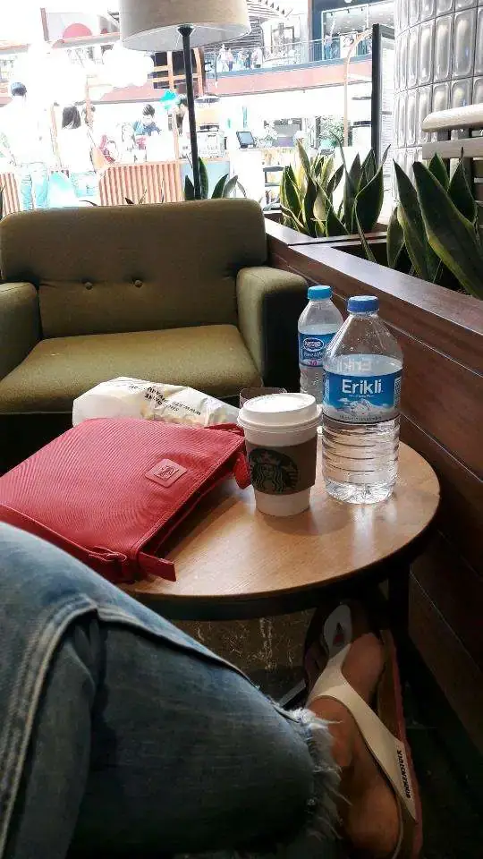 Starbucks'nin yemek ve ambiyans fotoğrafları 5