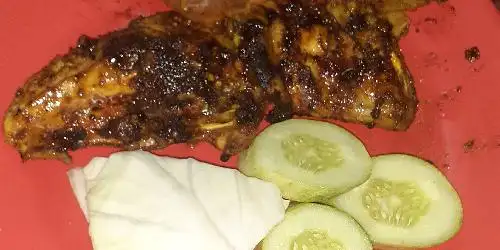 Ayam Bakar & Rica Rica Bebek, Eretan