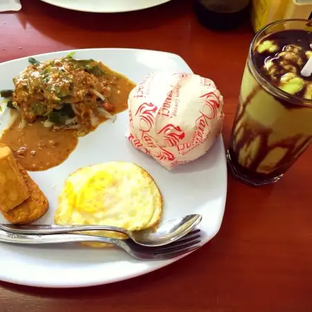 Gambar Makanan Ayam Goreng Karawaci 16