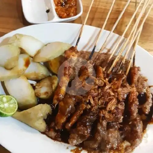 Gambar Makanan Sate Ayam Namarina Cak Rosyid, Manggarai 11