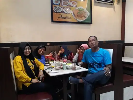 Gambar Makanan Kedai Kopi Arabika 5