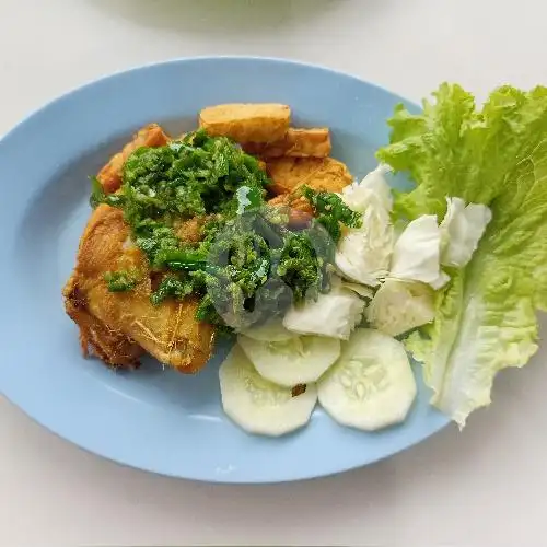 Gambar Makanan Warung Eva Ayam Cabe Ijo, Baloi Centre 12