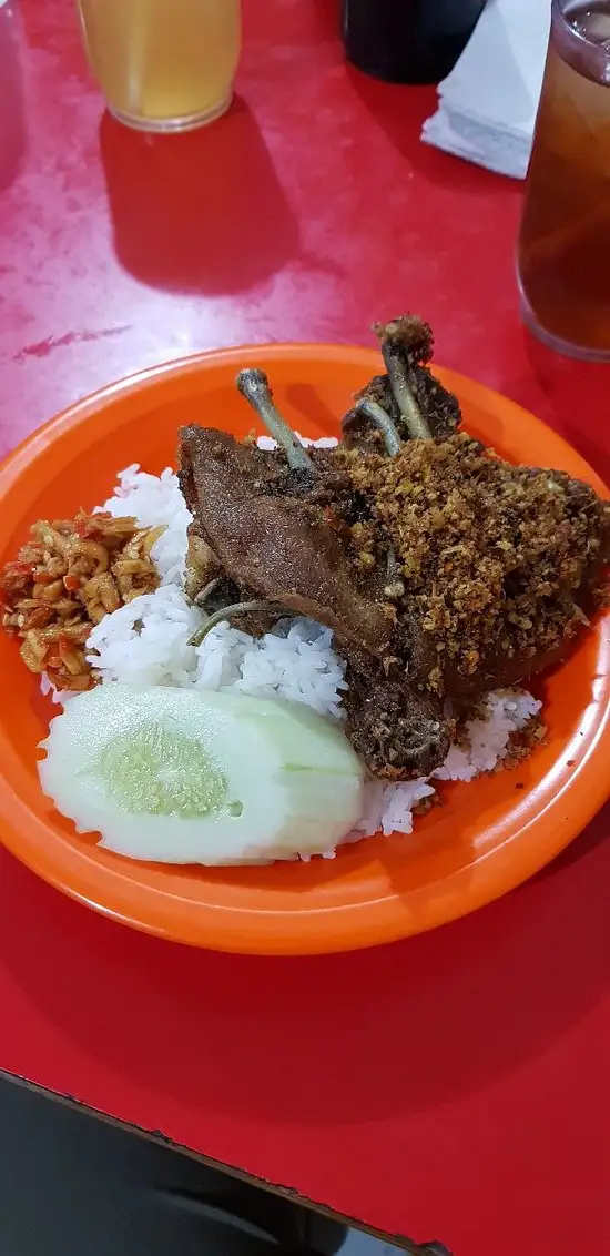 Gambar Makanan Nasi Bebek Goreng Wahid Hasyim Surabaya 1