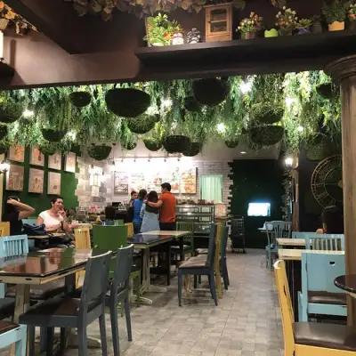 Wooden Leaf Cafe