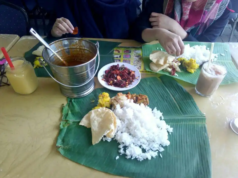 Kavitha Banana Leaf