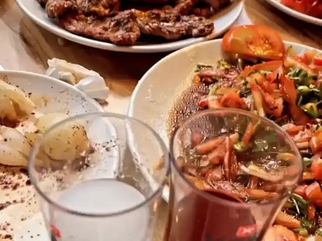 Tarihi Akköprü Restaurant'nin yemek ve ambiyans fotoğrafları 10