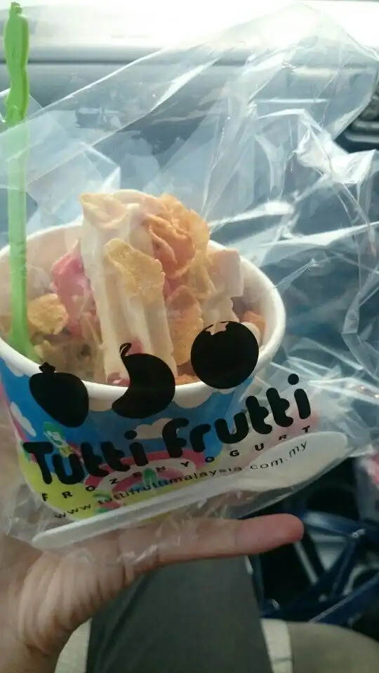 Tutti Frutti Sura Gates Food Photo 6