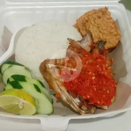 Gambar Makanan Nasi Goreng Kedai Zhifa, Bontoala 4