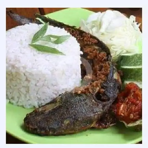 Gambar Makanan Ayam Geprek Dan Pecel Lele Dapur Umi 2, Kalimalang 6