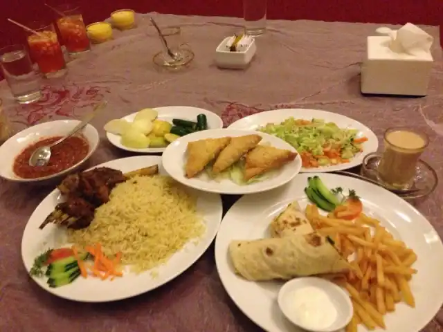 Gambar Makanan Abunawas Restaurant 3