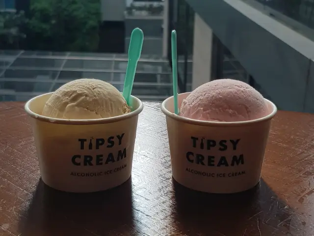 Gambar Makanan Tipsy Cream 15