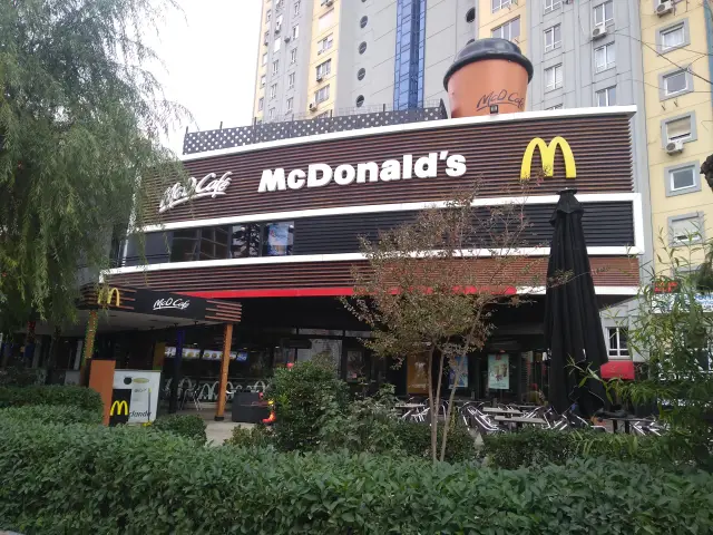 McDonald's'nin yemek ve ambiyans fotoğrafları 8