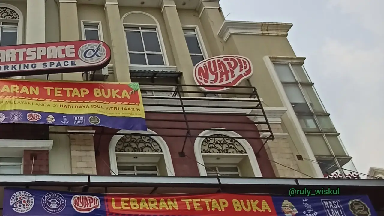 Nasi Lah!