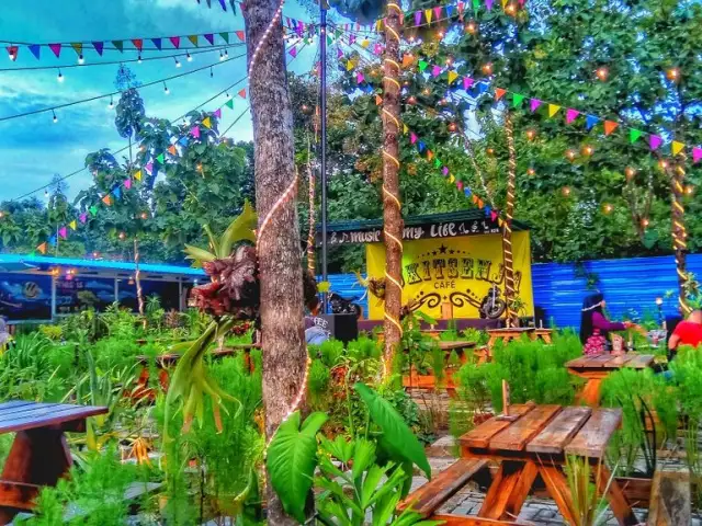 Bukit Senja Cafe