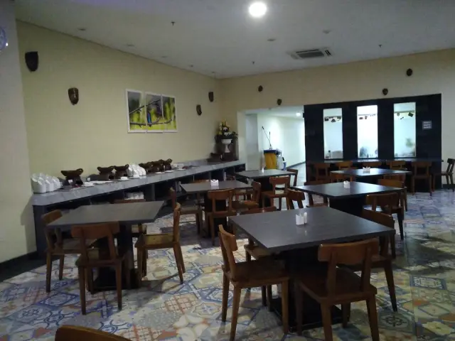 Gambar Makanan Tlogo Putri Restaurant - Hotel Merapi Merbabu Bekasi 6