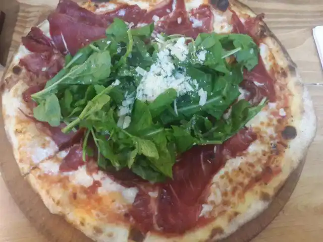 Pizza İl Forno'nin yemek ve ambiyans fotoğrafları 33