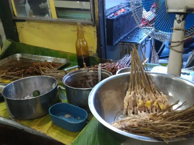 Gambar Makanan Sate Ayam Podomoro 7