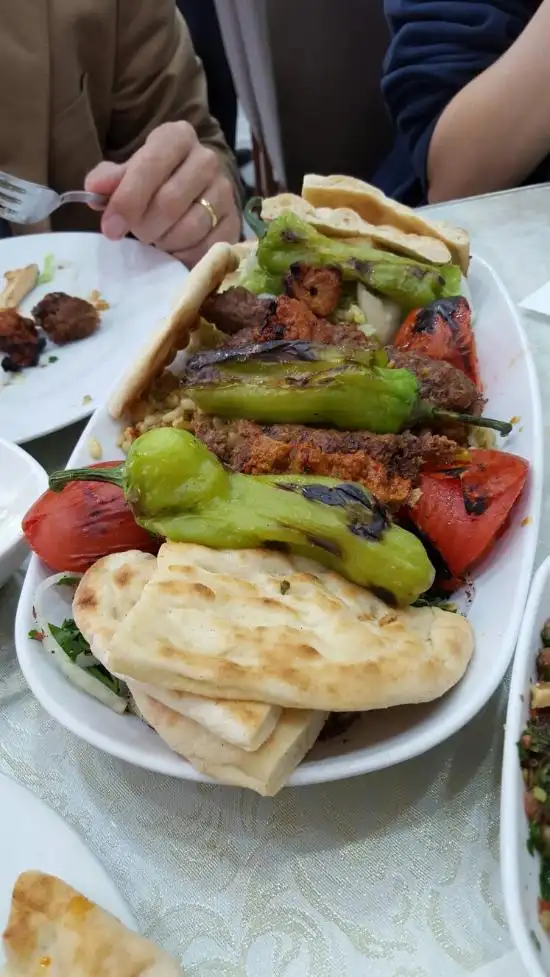 Oz Kilis Kebap Salonu'nin yemek ve ambiyans fotoğrafları 8