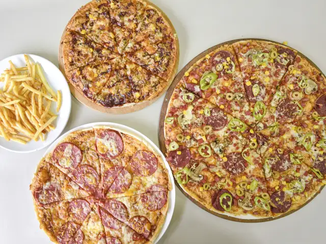 Easy Pizza'nin yemek ve ambiyans fotoğrafları 1